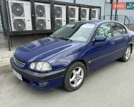 Синій Тойота Авенсіс, об'ємом двигуна 2 л та пробігом 505 тис. км за 2999 $, фото 1 на Automoto.ua