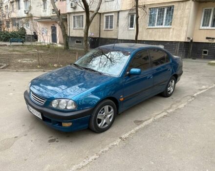 Синій Тойота Авенсіс, об'ємом двигуна 0.18 л та пробігом 350 тис. км за 3500 $, фото 1 на Automoto.ua