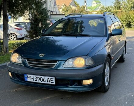 Синий Тойота Авенсис, объемом двигателя 1.8 л и пробегом 250 тыс. км за 2300 $, фото 1 на Automoto.ua