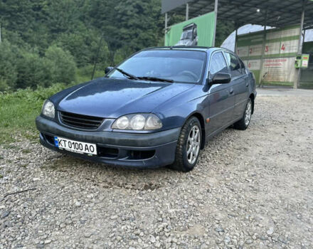 Синій Тойота Авенсіс, об'ємом двигуна 1.59 л та пробігом 1 тис. км за 3000 $, фото 1 на Automoto.ua