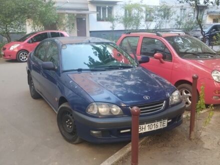 Тойота Авенсис 2000 в Одессе на Automoto.ua Синий Тойота Авенсис, объемом двигателя 2 л и пробегом 414 тыс. км за 2800 $, фото 1 на Automoto.ua
