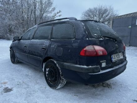 Синій Тойота Авенсіс, об'ємом двигуна 1.8 л та пробігом 303 тис. км за 1500 $, фото 1 на Automoto.ua