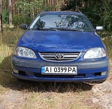 Синий Тойота Авенсис, объемом двигателя 1.6 л и пробегом 284 тыс. км за 3000 $, фото 1 на Automoto.ua