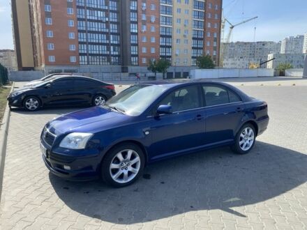 Синій Тойота Авенсіс, об'ємом двигуна 2 л та пробігом 166 тис. км за 5800 $, фото 1 на Automoto.ua