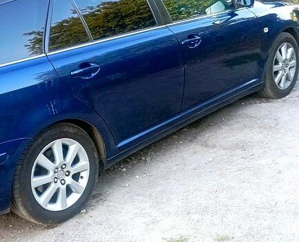 Синій Тойота Авенсіс, об'ємом двигуна 1.8 л та пробігом 358 тис. км за 6300 $, фото 1 на Automoto.ua