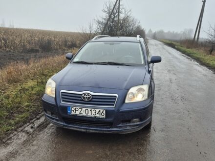 Синий Тойота Авенсис, объемом двигателя 2 л и пробегом 380 тыс. км за 3000 $, фото 1 на Automoto.ua