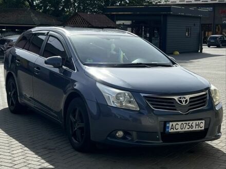 Синій Тойота Авенсіс, об'ємом двигуна 2 л та пробігом 263 тис. км за 8300 $, фото 1 на Automoto.ua