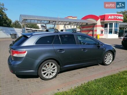 Тойота Авенсис 2009 в Киеве на Automoto.ua Синий Тойота Авенсис, объемом двигателя 2.23 л и пробегом 242 тыс. км за 9436 $, фото 1 на Automoto.ua