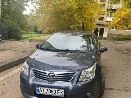 Синий Тойота Авенсис, объемом двигателя 2 л и пробегом 167 тыс. км за 9500 $, фото 1 на Automoto.ua