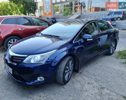 Синий Тойота Авенсис, объемом двигателя 2 л и пробегом 175 тыс. км за 11700 $, фото 1 на Automoto.ua