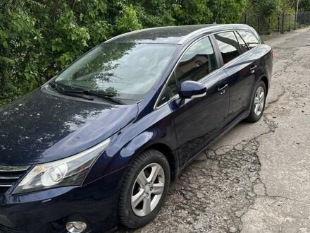 Синий Тойота Авенсис, объемом двигателя 1.99 л и пробегом 210 тыс. км за 11500 $, фото 1 на Automoto.ua