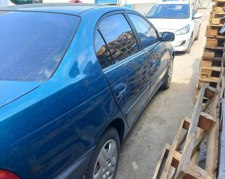 Зеленый Тойота Авенсис, объемом двигателя 1.76 л и пробегом 220 тыс. км за 2750 $, фото 4 на Automoto.ua