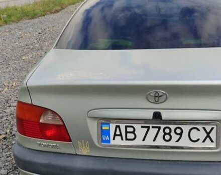 Зеленый Тойота Авенсис, объемом двигателя 1.8 л и пробегом 310 тыс. км за 3200 $, фото 2 на Automoto.ua