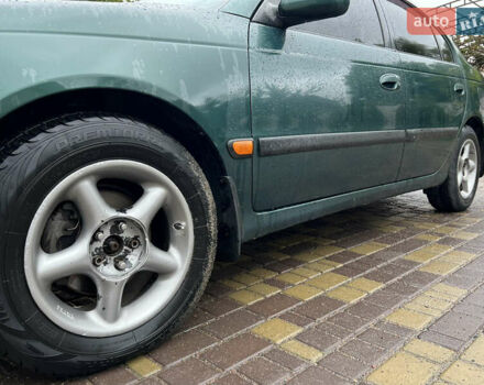 Зеленый Тойота Авенсис, объемом двигателя 1.8 л и пробегом 426 тыс. км за 3800 $, фото 2 на Automoto.ua