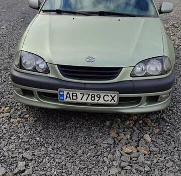 Зеленый Тойота Авенсис, объемом двигателя 1.8 л и пробегом 310 тыс. км за 3200 $, фото 10 на Automoto.ua