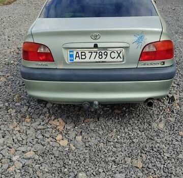 Зеленый Тойота Авенсис, объемом двигателя 1.8 л и пробегом 310 тыс. км за 3200 $, фото 6 на Automoto.ua