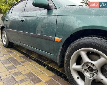 Зеленый Тойота Авенсис, объемом двигателя 1.8 л и пробегом 426 тыс. км за 3800 $, фото 3 на Automoto.ua