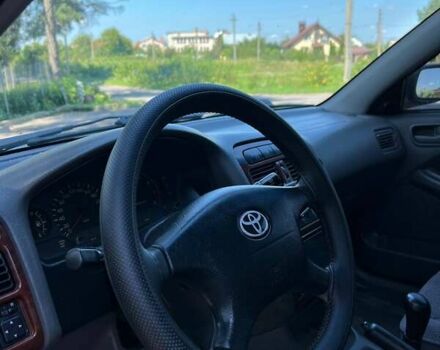 Зелений Тойота Авенсіс, об'ємом двигуна 1.8 л та пробігом 323 тис. км за 4100 $, фото 32 на Automoto.ua