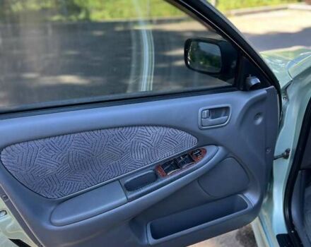 Зелений Тойота Авенсіс, об'ємом двигуна 1.8 л та пробігом 323 тис. км за 4100 $, фото 26 на Automoto.ua