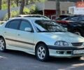 Зелений Тойота Авенсіс, об'ємом двигуна 1.8 л та пробігом 323 тис. км за 4100 $, фото 1 на Automoto.ua