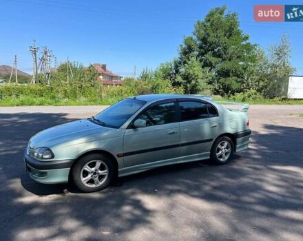 Зелений Тойота Авенсіс, об'ємом двигуна 1.8 л та пробігом 323 тис. км за 4100 $, фото 10 на Automoto.ua