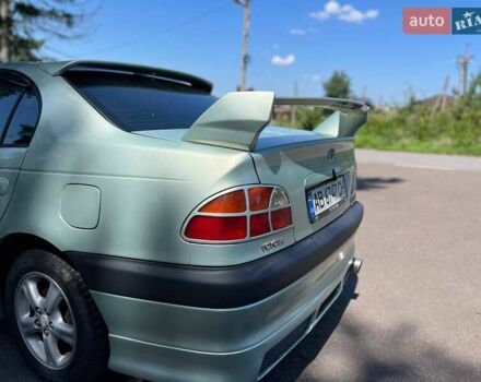 Зелений Тойота Авенсіс, об'ємом двигуна 1.8 л та пробігом 323 тис. км за 4100 $, фото 8 на Automoto.ua