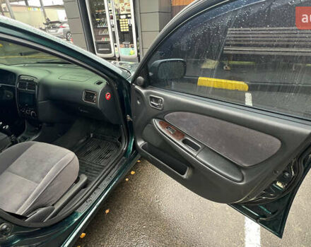 Зеленый Тойота Авенсис, объемом двигателя 2 л и пробегом 306 тыс. км за 4300 $, фото 15 на Automoto.ua