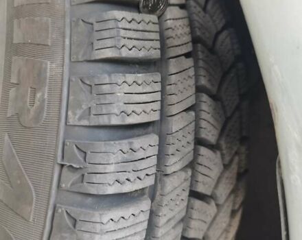 Зеленый Тойота Авенсис, объемом двигателя 2 л и пробегом 233 тыс. км за 4900 $, фото 12 на Automoto.ua