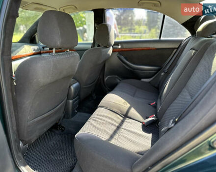 Зеленый Тойота Авенсис, объемом двигателя 2 л и пробегом 205 тыс. км за 4700 $, фото 8 на Automoto.ua