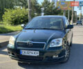 Зеленый Тойота Авенсис, объемом двигателя 2 л и пробегом 205 тыс. км за 4700 $, фото 1 на Automoto.ua