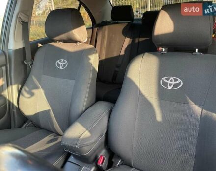 Зеленый Тойота Авенсис, объемом двигателя 2 л и пробегом 183 тыс. км за 5500 $, фото 5 на Automoto.ua