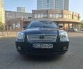 Зеленый Тойота Авенсис, объемом двигателя 1.8 л и пробегом 214 тыс. км за 5000 $, фото 1 на Automoto.ua