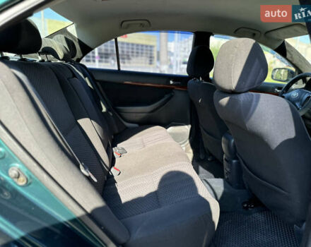 Зеленый Тойота Авенсис, объемом двигателя 2 л и пробегом 205 тыс. км за 4700 $, фото 10 на Automoto.ua