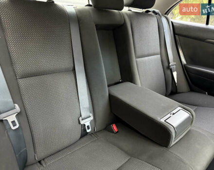 Зеленый Тойота Авенсис, объемом двигателя 1.8 л и пробегом 285 тыс. км за 5999 $, фото 9 на Automoto.ua