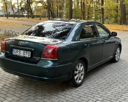 Зеленый Тойота Авенсис, объемом двигателя 0 л и пробегом 300 тыс. км за 2050 $, фото 3 на Automoto.ua