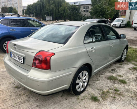 Зеленый Тойота Авенсис, объемом двигателя 1.76 л и пробегом 155 тыс. км за 6500 $, фото 1 на Automoto.ua