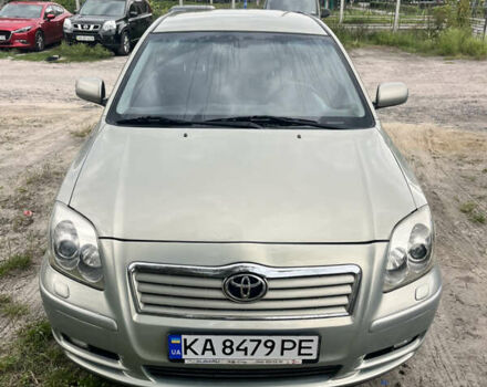 Зеленый Тойота Авенсис, объемом двигателя 1.76 л и пробегом 155 тыс. км за 6500 $, фото 5 на Automoto.ua