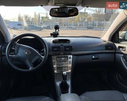 Зеленый Тойота Авенсис, объемом двигателя 1.8 л и пробегом 254 тыс. км за 5500 $, фото 27 на Automoto.ua