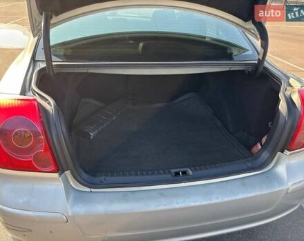 Зеленый Тойота Авенсис, объемом двигателя 1.8 л и пробегом 254 тыс. км за 5500 $, фото 10 на Automoto.ua