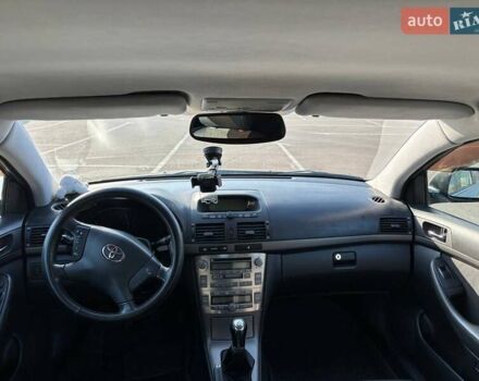 Зеленый Тойота Авенсис, объемом двигателя 1.8 л и пробегом 254 тыс. км за 5500 $, фото 26 на Automoto.ua