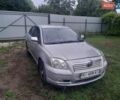 Зеленый Тойота Авенсис, объемом двигателя 1.76 л и пробегом 266 тыс. км за 5000 $, фото 1 на Automoto.ua