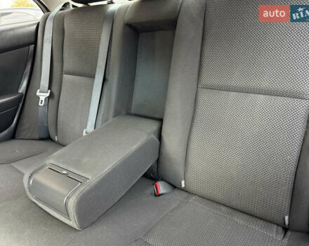 Зеленый Тойота Авенсис, объемом двигателя 1.8 л и пробегом 285 тыс. км за 5999 $, фото 12 на Automoto.ua