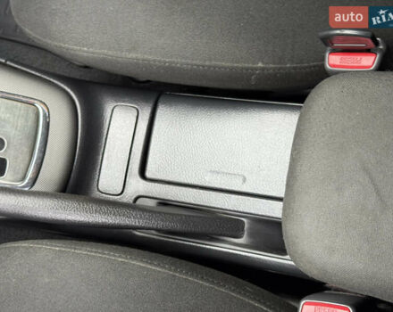 Зеленый Тойота Авенсис, объемом двигателя 1.8 л и пробегом 285 тыс. км за 5999 $, фото 48 на Automoto.ua