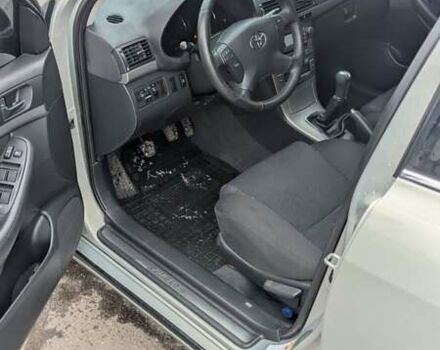 Зеленый Тойота Авенсис, объемом двигателя 1.79 л и пробегом 213 тыс. км за 6300 $, фото 6 на Automoto.ua