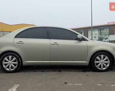 Зеленый Тойота Авенсис, объемом двигателя 1.79 л и пробегом 213 тыс. км за 6300 $, фото 2 на Automoto.ua