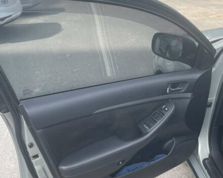 Зеленый Тойота Авенсис, объемом двигателя 1.8 л и пробегом 267 тыс. км за 6800 $, фото 13 на Automoto.ua