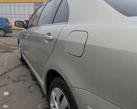 Зеленый Тойота Авенсис, объемом двигателя 1.79 л и пробегом 213 тыс. км за 6300 $, фото 11 на Automoto.ua