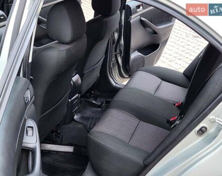 Зеленый Тойота Авенсис, объемом двигателя 1.79 л и пробегом 96 тыс. км за 8800 $, фото 35 на Automoto.ua