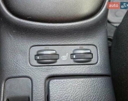 Зелений Тойота Авенсіс, об'ємом двигуна 2 л та пробігом 167 тис. км за 8000 $, фото 10 на Automoto.ua