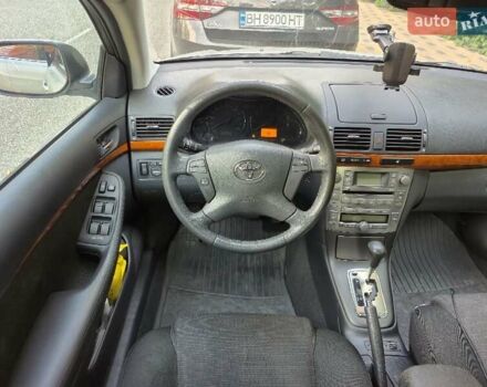 Зелений Тойота Авенсіс, об'ємом двигуна 2 л та пробігом 167 тис. км за 8000 $, фото 7 на Automoto.ua